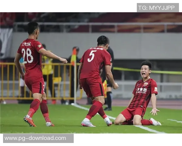 中超精彩对决利物浦逆转波尔图全场沸腾瞬间回顾 中超精彩对决利物浦逆转波尔图全场沸腾瞬间回顾