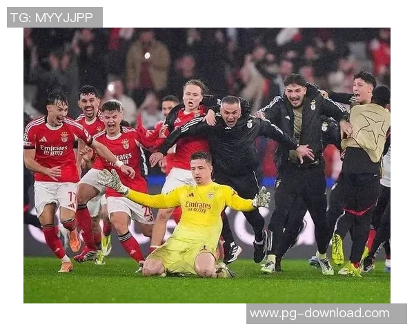 意甲激战：巴黎圣日耳曼狂胜本菲卡四球大捷引发全场热烈反响