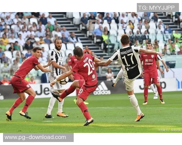 世界杯惊现冷门阿森纳与AC米兰激战成平局神扑瞬间震撼全场 世界杯惊现冷门阿森纳与AC米兰激战成平局神扑瞬间震撼全场